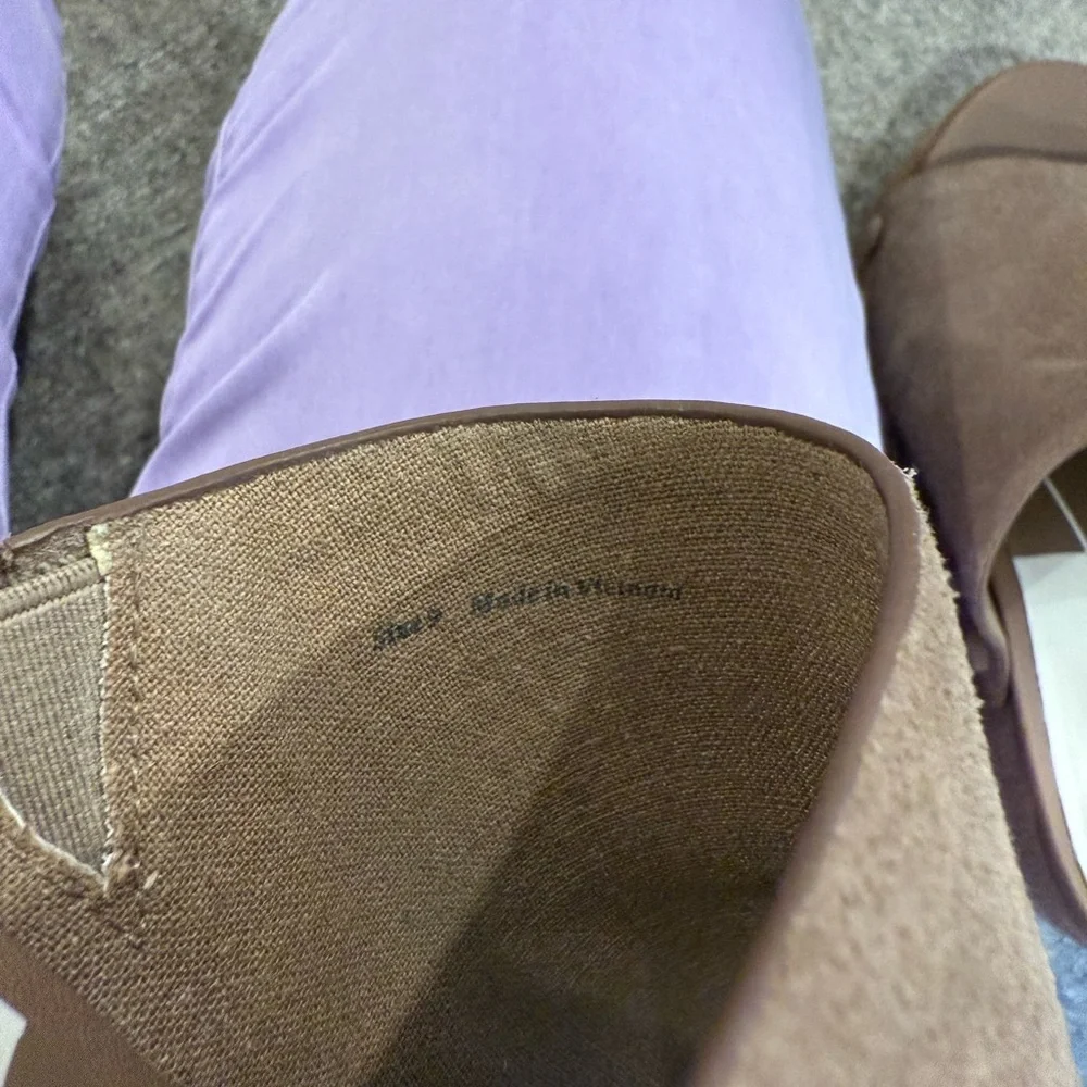 Dolce Vita Brown Suede Mules - Picture 8 of 8